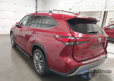 2021 Toyota Highlander Hybrid Platinum z USA, uszkodzony, nr VIN 5TDEBRCH1MS051953